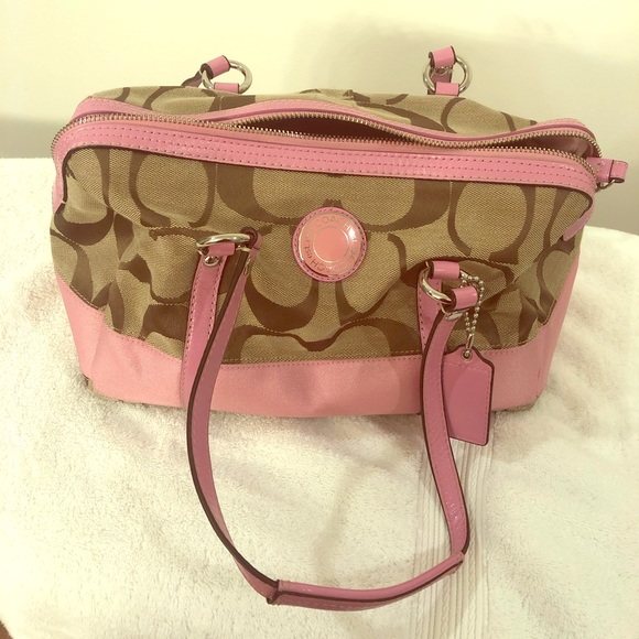 Coach Handbags - Coach purse Coach Handbags - Coach purse